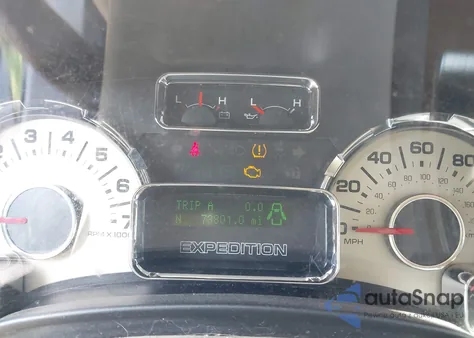 2010 Ford Expedition Eddie Bauer/King Ranch z USA, uszkodzony, nr VIN 1FMJU1J56AEB69366